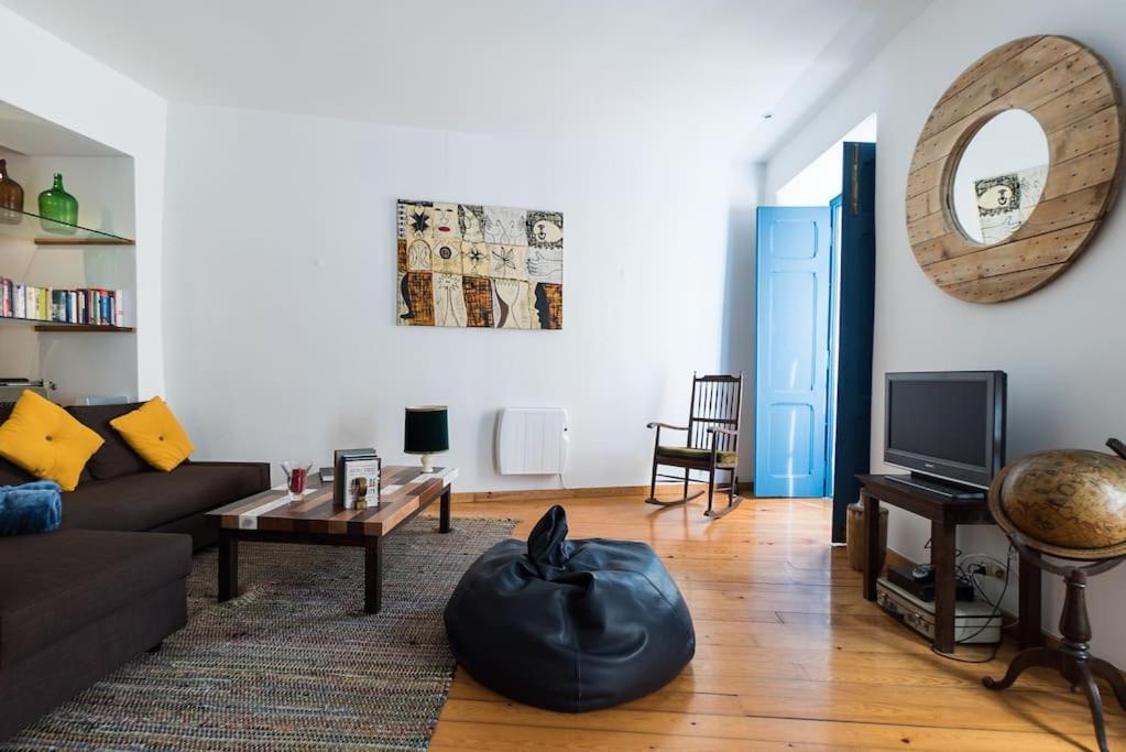 Magnificent Historical City Centre Apart With Terrace Lissabon Exterior foto