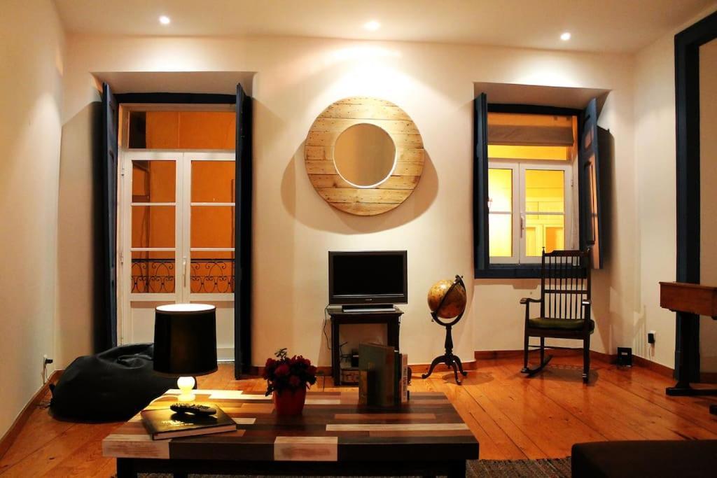 Magnificent Historical City Centre Apart With Terrace Lissabon Exterior foto