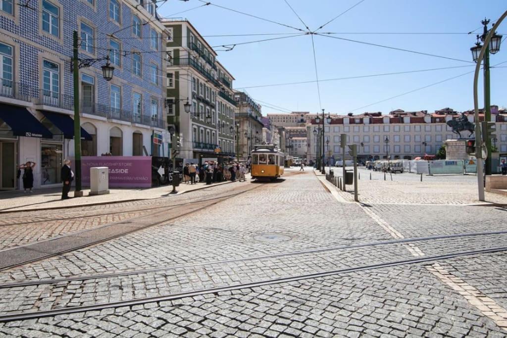 Magnificent Historical City Centre Apart With Terrace Lissabon Exterior foto